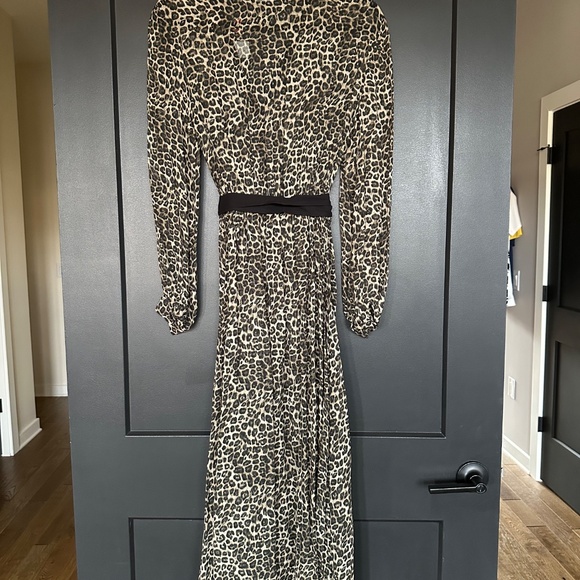 🐆🖤 NWT The Kooples Button-Down Leopard Print Maxi Dress | Fluid Viscose $450! - Picture 7 of 12
